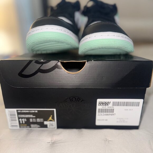 NWT - Jordan 1 Low "Tie-Dye" sneakers - DM1199-100 - Picture 8 of 11